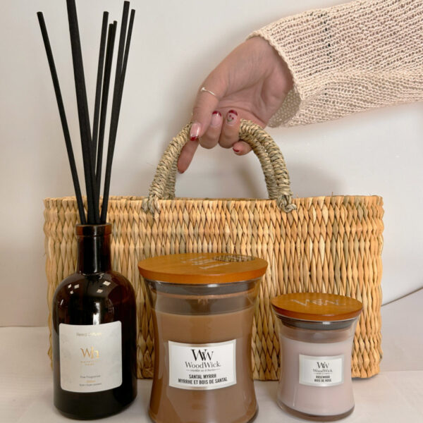 נר ריחני במארז מתנה בסל מרוקאי Santal