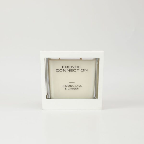 Wooden Surround Lemongrass and Ginger 495g