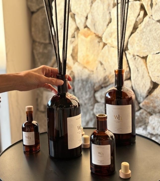 מפיץ ריח מקלות הפתרון האידיאלי לאווירה ריחנית ונעימה בבית ובמשרד